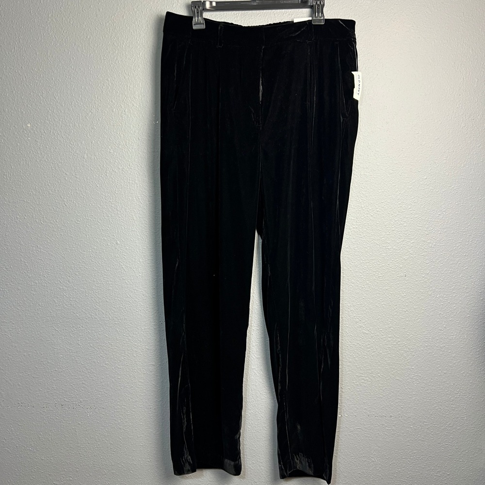NWT Old Navy Taylor Velvet Wide Leg Trousers Extra High Rise Black‎ Pants Size L